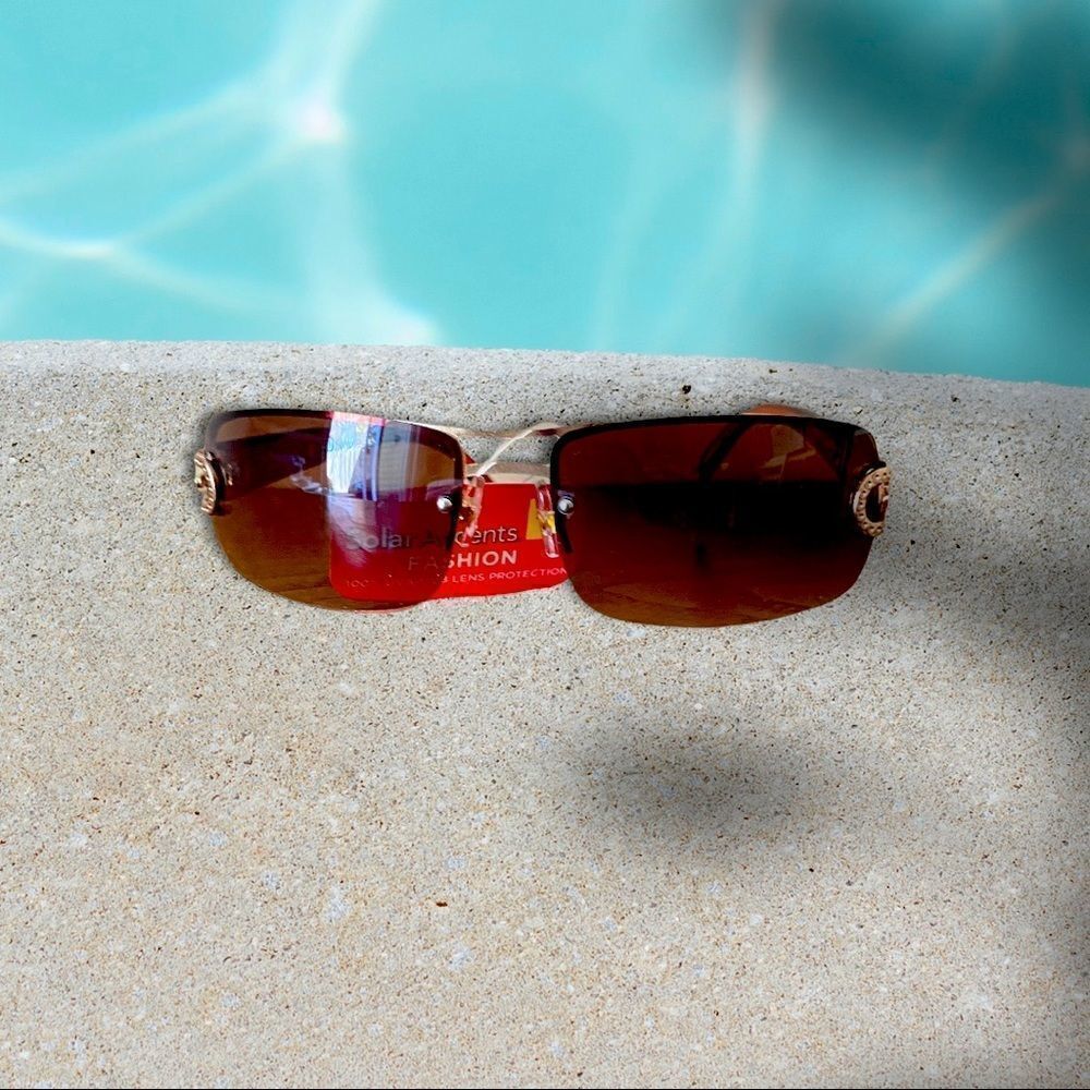 Gold Accent Sunglasses 100% UVA UVB Protection NWT